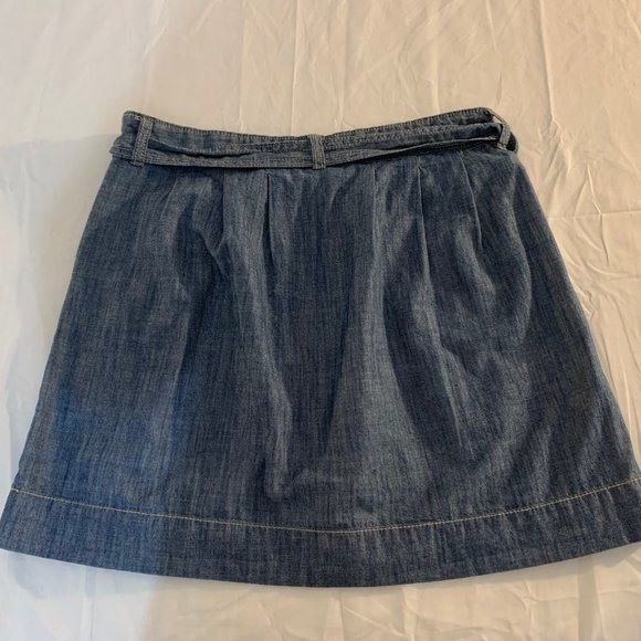 Old Navy Ultra Blue Cotton Lightweight Denim Chambray Mini Skirt Size 4R - Picture 7 of 8